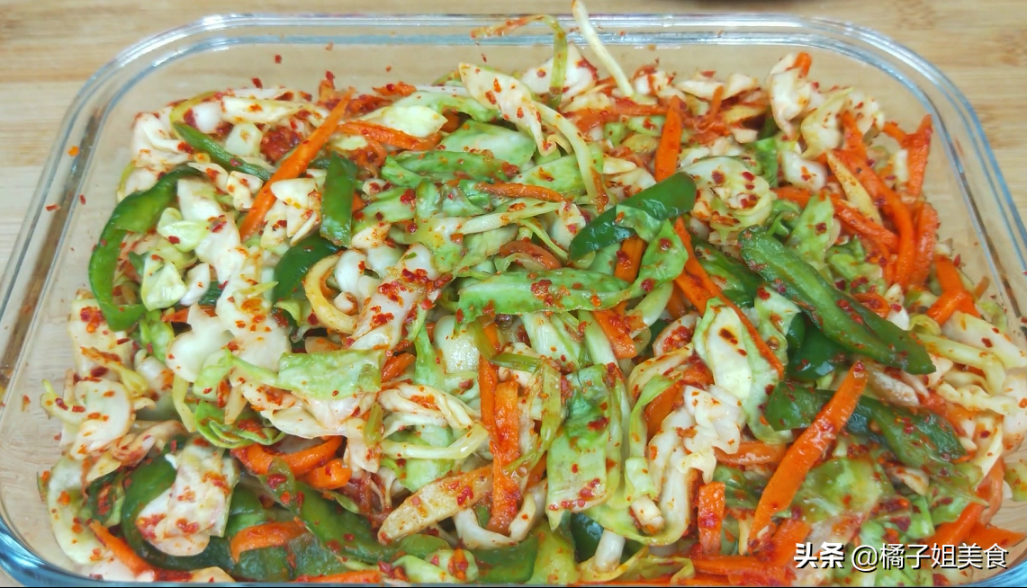 【涼拌包菜】做法步驟圖 營養美味 脆爽可口 隨吃隨取 懶人必備-起舞食譜網