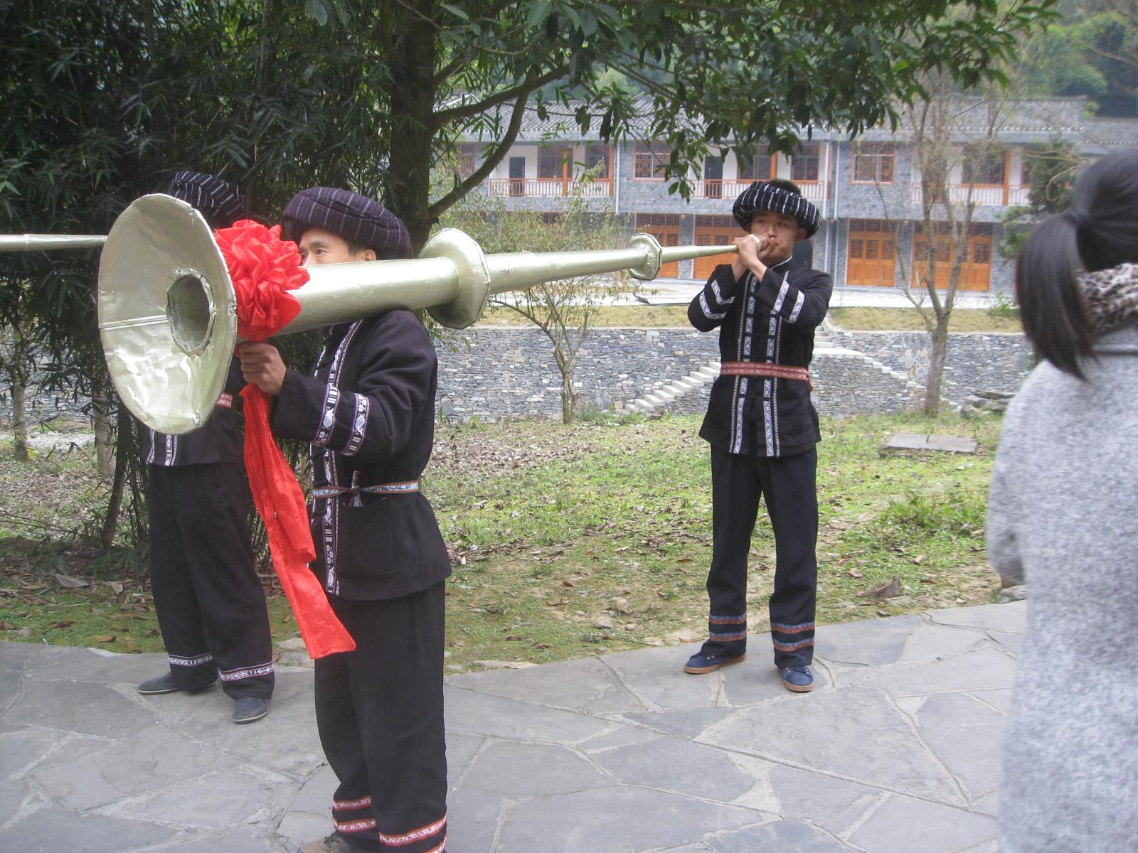 德夯苗寨游记:领略纯朴苗族文化与风情