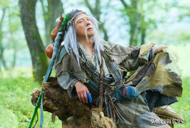 扫地僧是什么意思,扫地僧到底是什么人(他为何夸降龙十八掌天下第一)