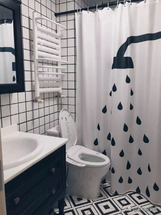 卫生间瓷砖挑选，卫生间瓷砖挑选方法（卫生间装修用这8种瓷砖实用又好看）