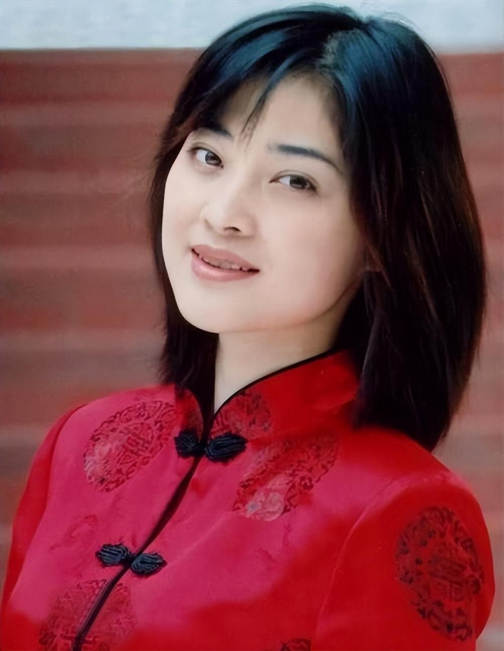 梅婷个人资料简介(揭秘梅婷人生经历沉浮史)