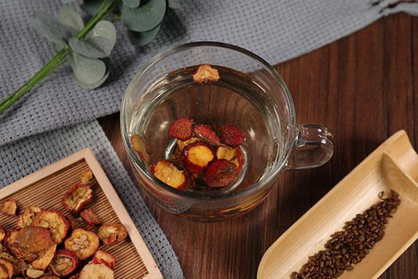 菊花决明子枸杞茶，菊花枸杞决明子茶的功效与作用（6样东西泡茶喝）