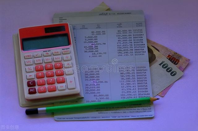 十万块钱存一年利息是多少，一分的利息10万块钱一个月多少钱（10万存银行一年的利息有多少）