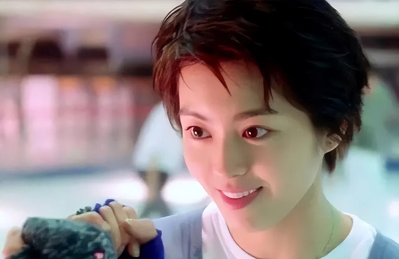 梁咏琪个人资料(详解一代玉女掌门梁咏琪个人经历)