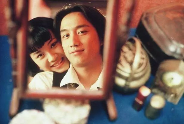 章子怡父母爱情，章子怡父母（8年后再看《父母爱情》）