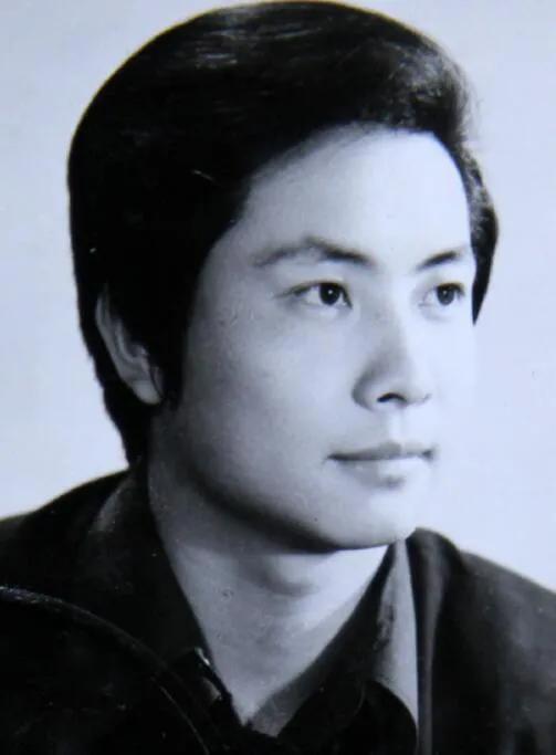 迟重瑞和徐少华对比，徐少华和迟重瑞都演过西游记吗（3位唐僧的扮演者你对谁印象最深）