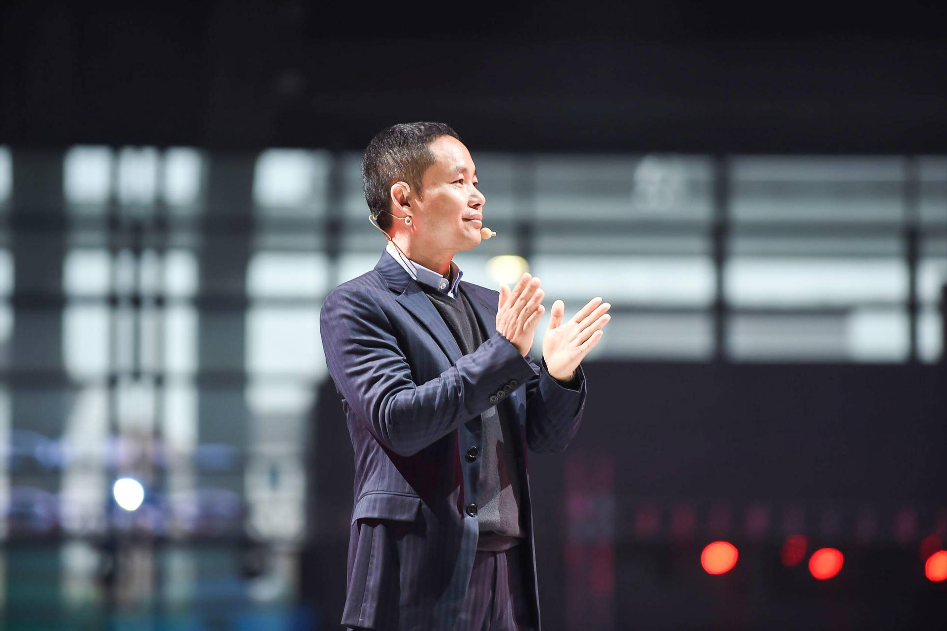 oppo创始人陈明永,三年研发投入500亿,一年卖1.1亿部却不上市!