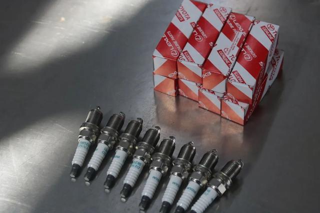 油压减震器，减震器原理图（搞来一辆“破烂不堪”的04年LC100）