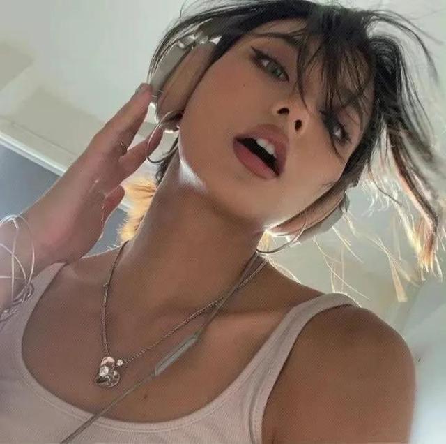 欧美真人魅力女头，微信头像，欧美真人魅力女头（欧美辣妹头像）