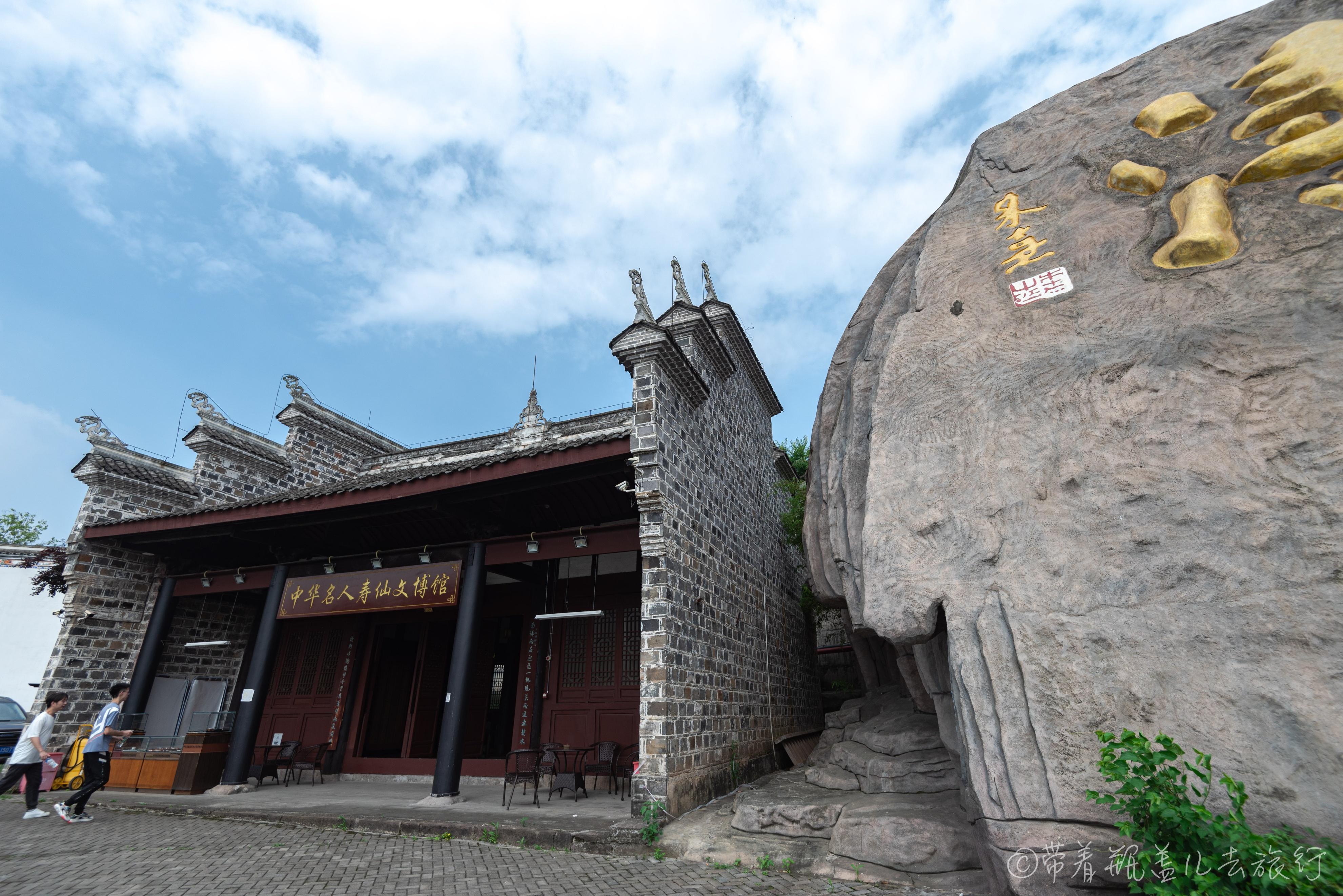 重庆有哪些旅游景点和好玩的地方(回首2022,游走重庆的18个区县,打卡5