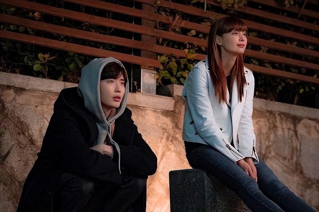 李钟硕演的视剧，李钟硕演过的所有电视剧（演活一个“朴修夏”就够了）