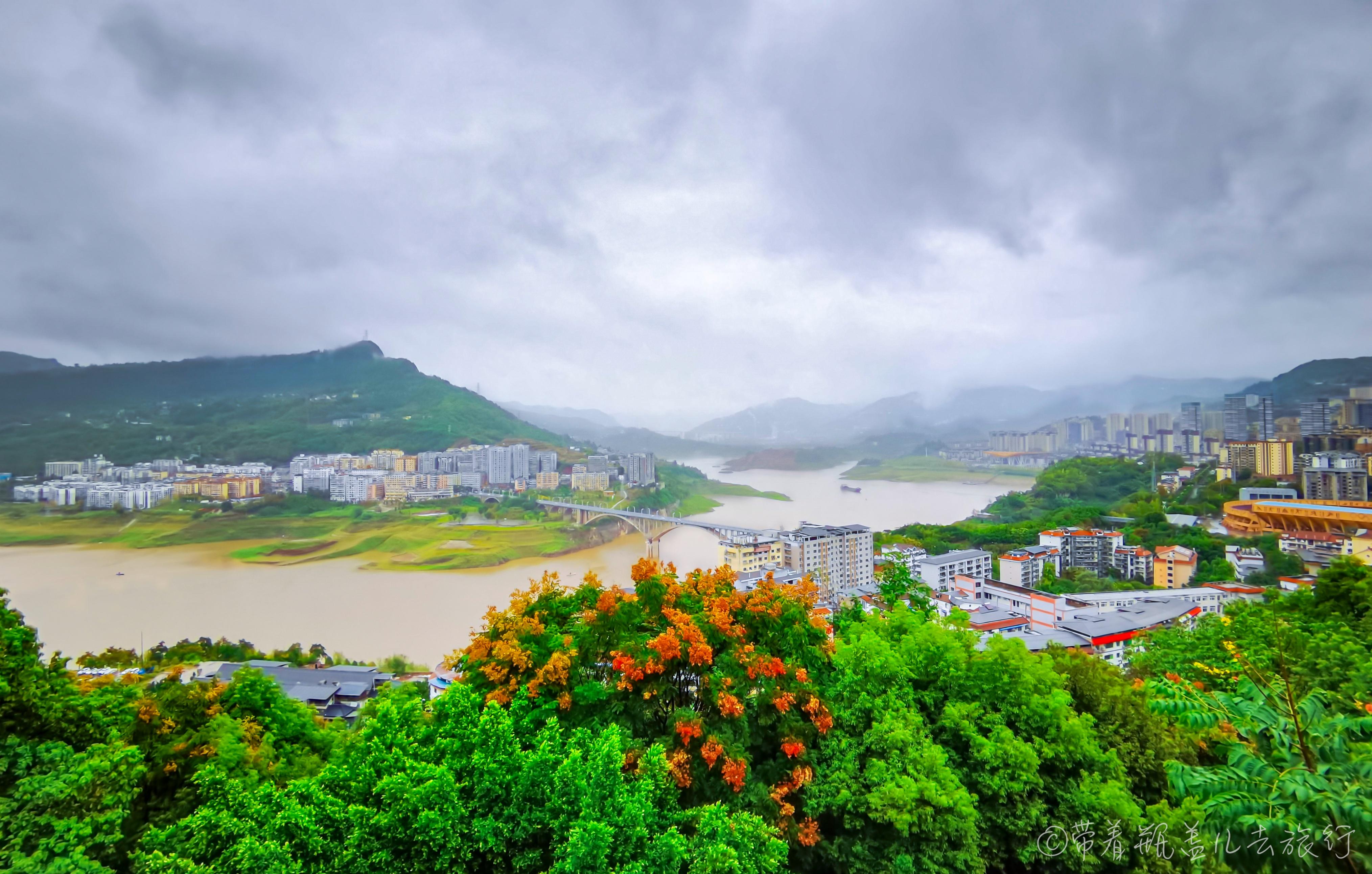 重庆有哪些旅游景点和好玩的地方(回首2022,游走重庆