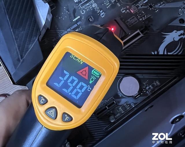 笔记本固态硬盘，笔记本固态硬盘什么意思（为何PCIe4.0）