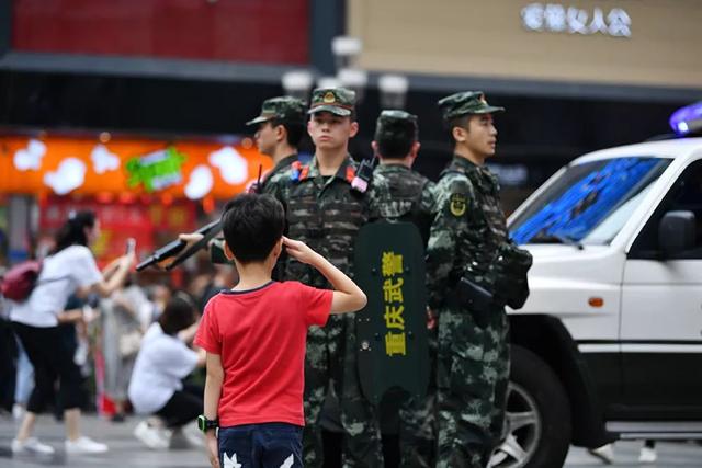 武警是干什么的，武警是干什么的分哪几类（我是人民武警，请检阅）