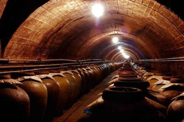 五粮液系列酒有哪些 五粮液白酒怎么样，五粮液系列酒有哪些（“大国浓香”各表其美）