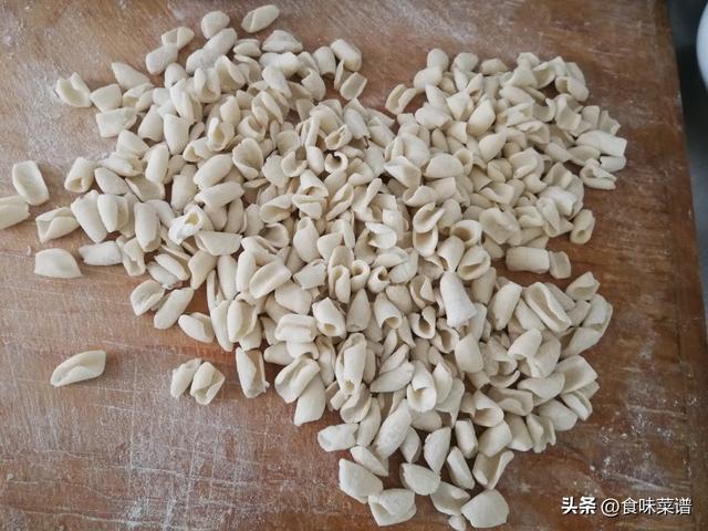 山西人喜欢吃什么，山西人喜欢吃什么食物（山西最好吃6种面食）