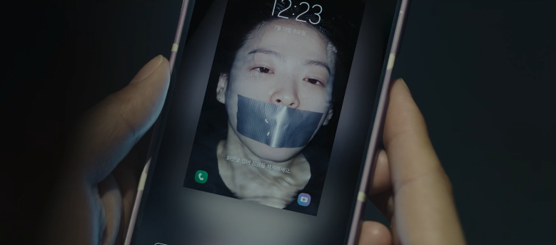 看完这片，我删光了手机里所有自拍照