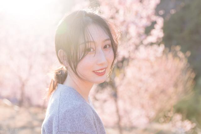 女人要活得精致短句，2021女人要活得精致短句朋友圈（致女人的阳光短句）