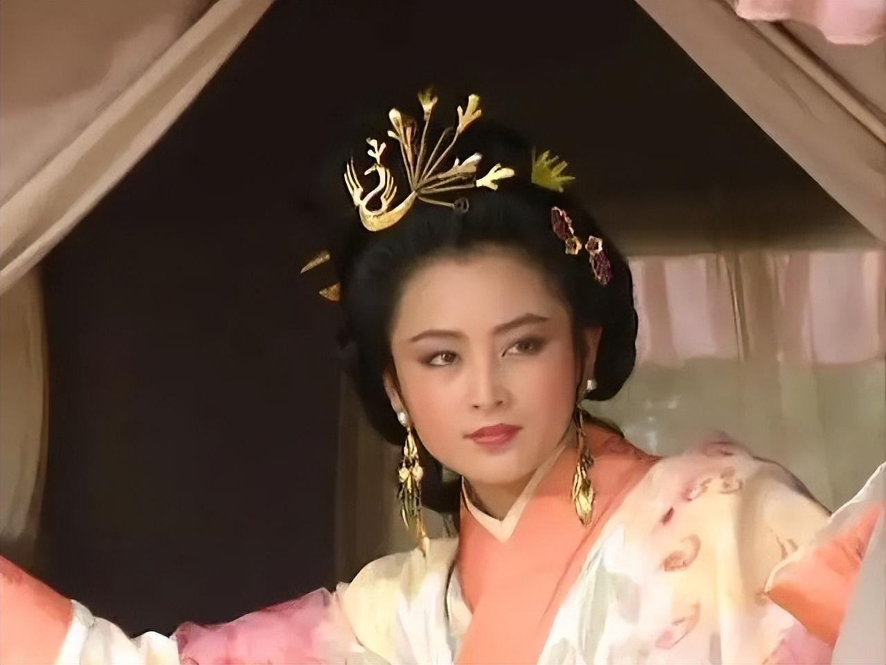 三国诸葛亮有几个妻子1 诸葛亮有一个妻子:黄月英.