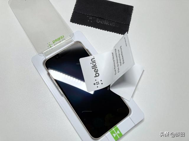 苹果手机无线充电，苹果x怎么无线充电（iPhone13）