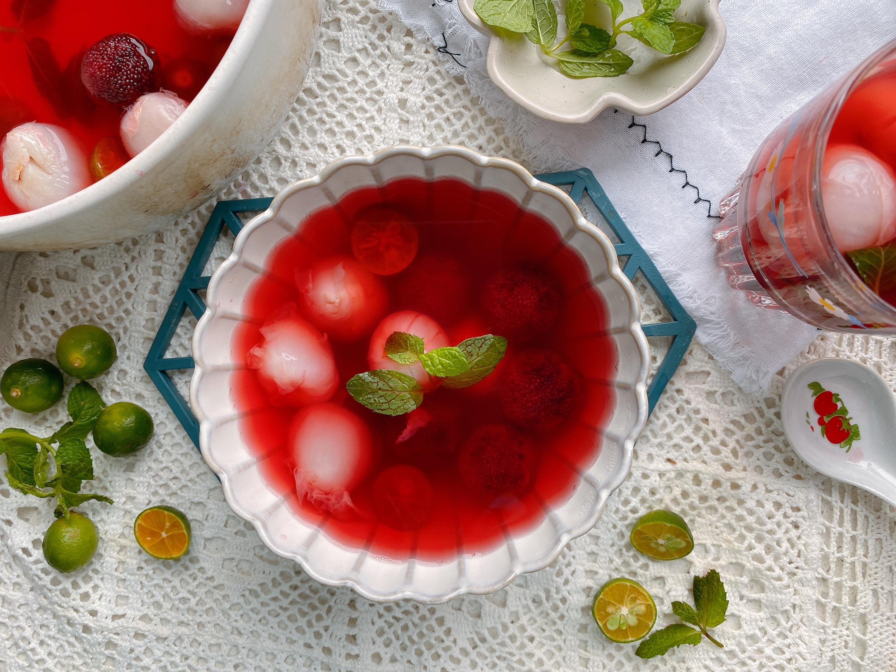 荔枝干的功效与作用(夏天必备的水果茶,酸酸甜甜,清清爽爽,有生津止渴