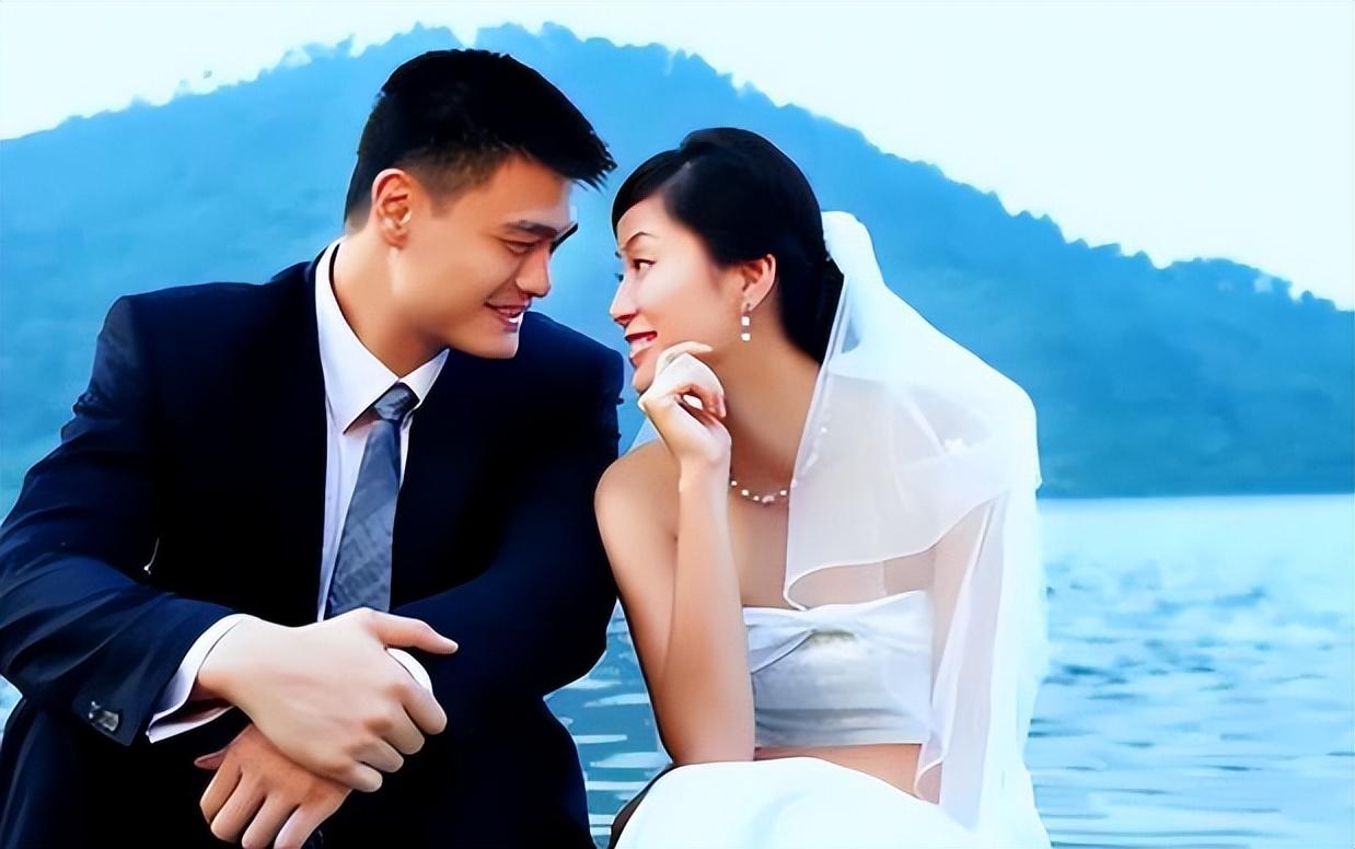 姚明妻子(姚明与妻子叶莉近况) - 青木春