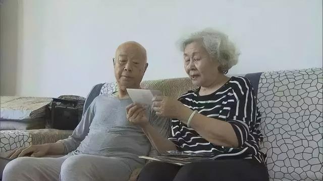 郭兰英和李谷一对比，6位失去老伴的女歌唱家