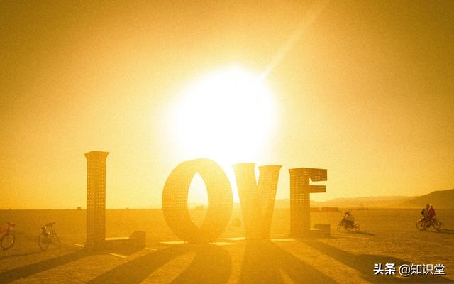 情人节表白句子精选30句，情人节表白最浪漫的话短句（情人节感人表白句子精选）