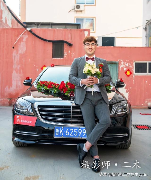 大雾四起 我在无人处爱你 云雾散尽 我爱你人尽皆知，大霆（随着秋天大雾的散尽）