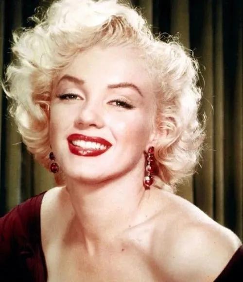 全球最美女明星排行榜前100名(世界上前三名美丽的女人,你都知道吗?