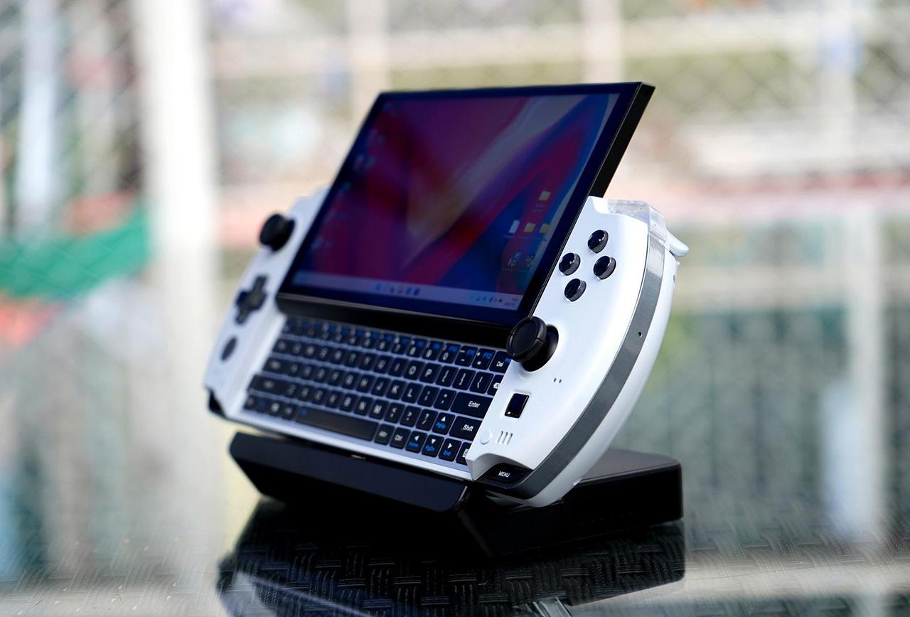 散热强劲，性能不俗，GPD WIN 4随身掌机