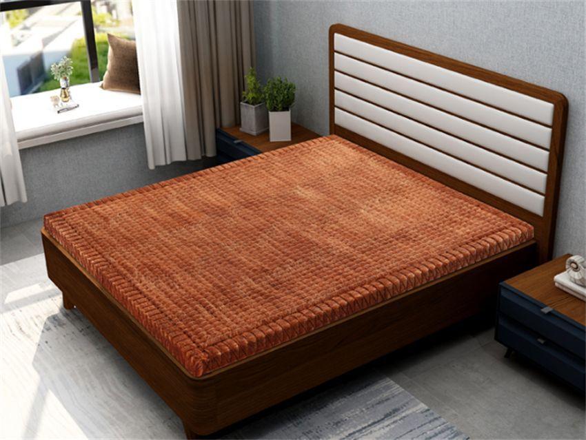 棕榈床垫的好处和坏处是什么呢(dàn簧床垫和棕榈床垫到底哪种更好?