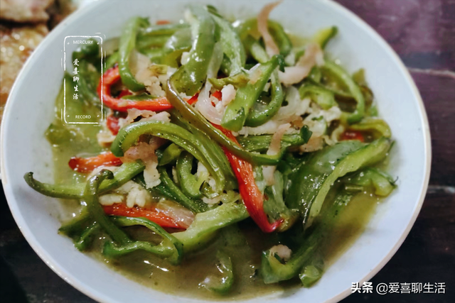 生日面怎么做好吃，面条的美味做法（老妈做一桌菜）