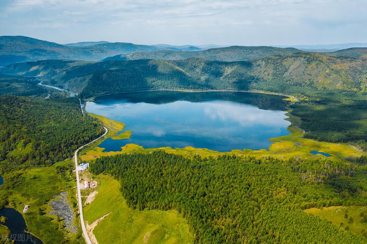 中国四大淡水湖排序(中国十大高山湖泊)