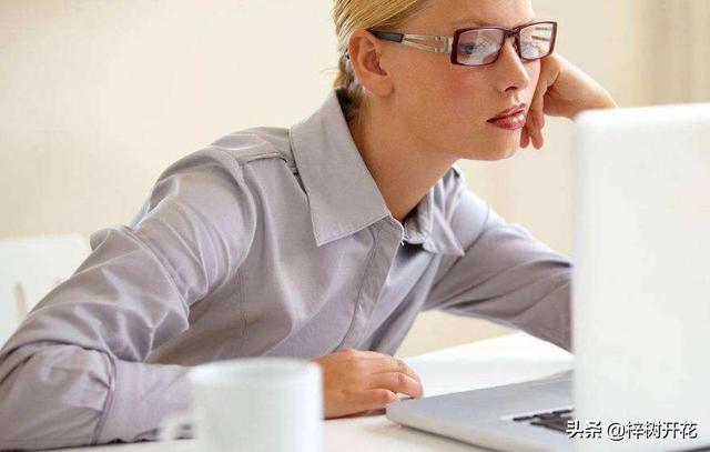 跳槽有什么好处，跳槽有什么好处和坏处?用英语（离职后再回归原单位工作）