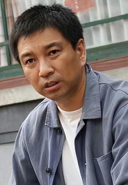周小斌电视剧全部(周小斌:36岁饰演"大周"成名,42岁结婚,遗憾父亲没有