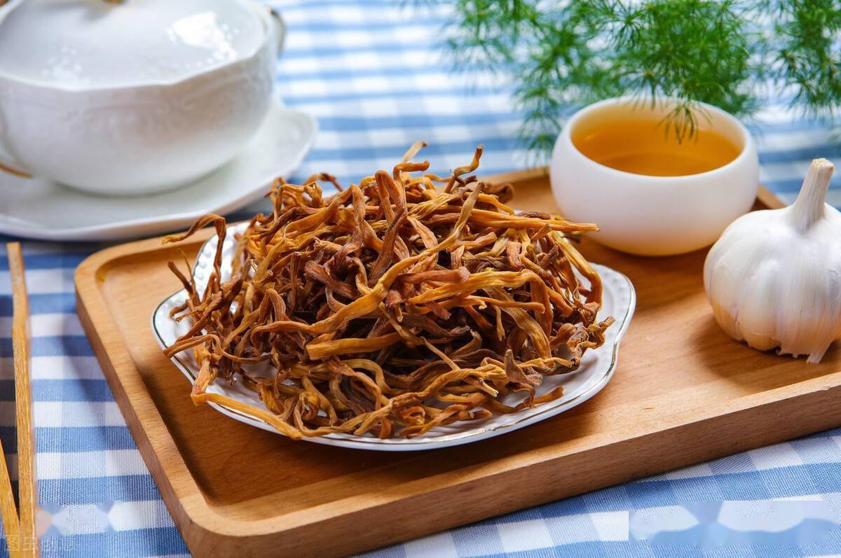 白菜可以生吃吗，黄心白菜可以生吃吗（有“大毒”的5种蔬菜）