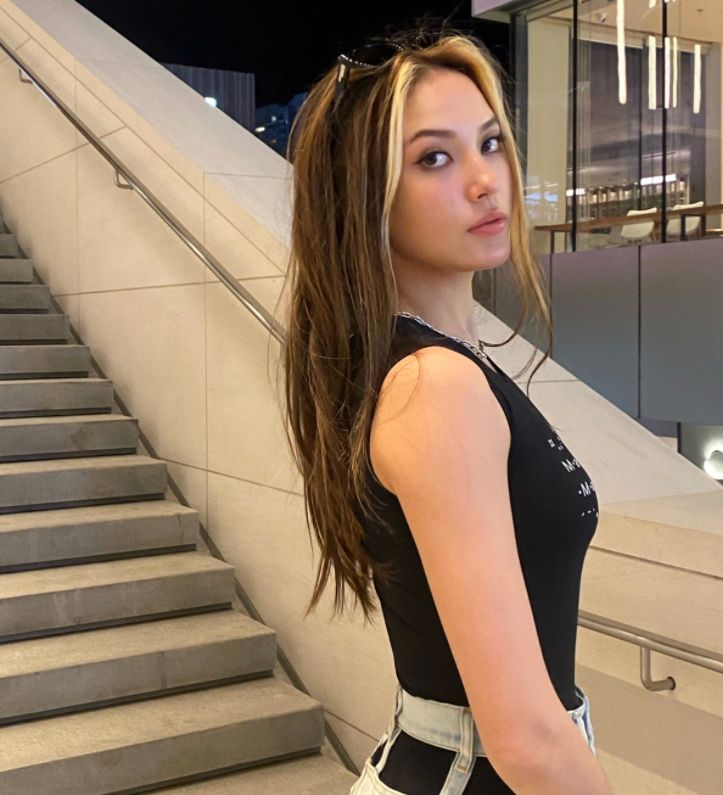 谷爱凌个人资料简介及家世(揭秘谷爱凌身世:母亲开公司)