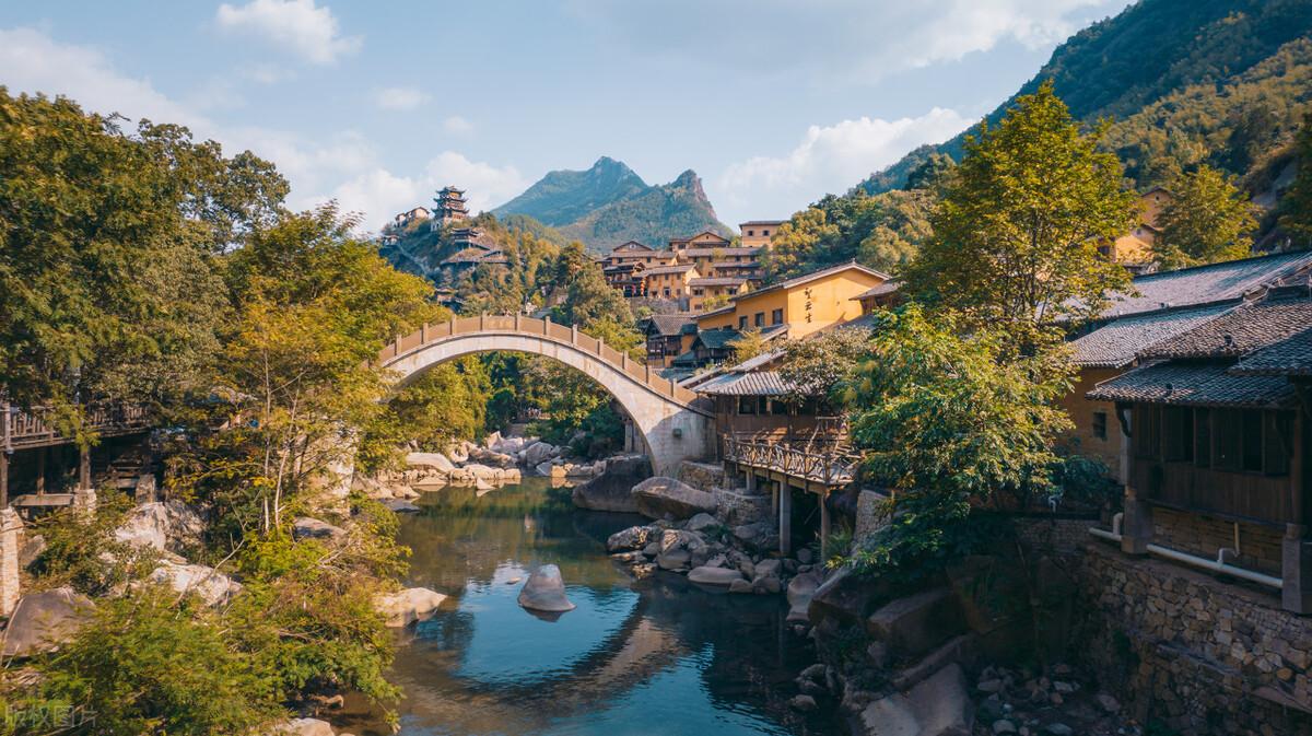 【江西游】惊爆!一生必去的7大美景!逛过哪些,快来打卡!