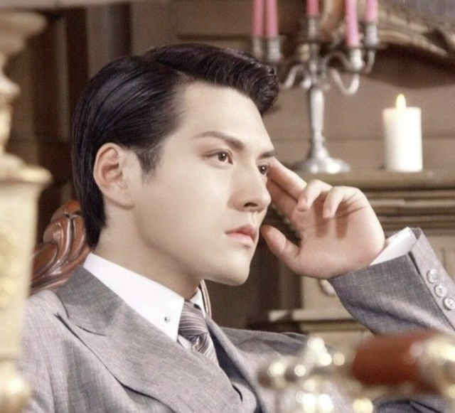 中国十大帅哥排名，中国的10大帅哥（10位巅峰时期的男星）