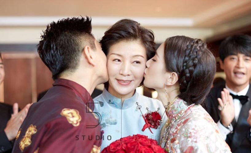 刘诗诗吴奇隆大几岁(结婚八年,53岁的吴奇隆没大变化,比他小17岁的