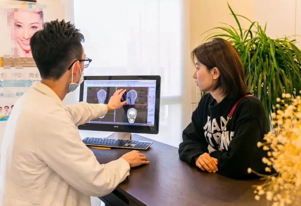 中西医临床医学是干什么的,就业前景怎么样(医学类专业就业率排行更新