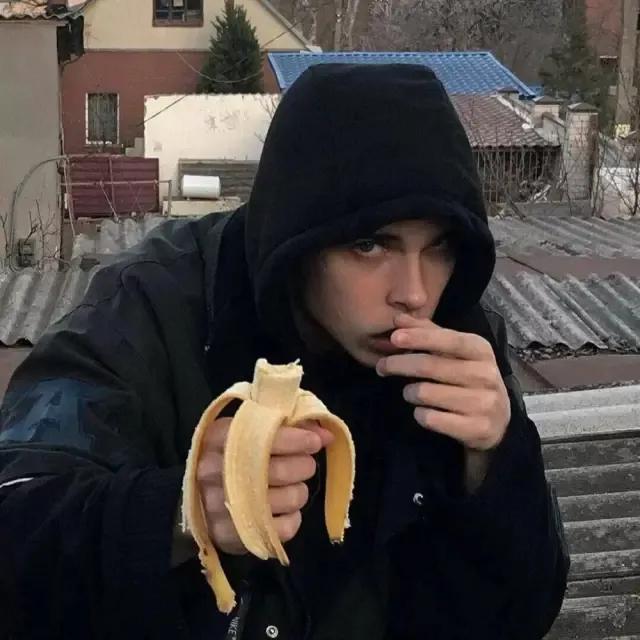 欧美男，微信头像，欧美男（男生头像/欧美风男生头像）