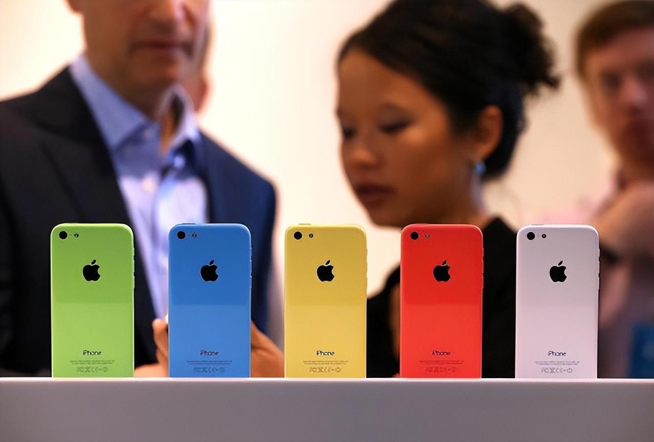 「iPhone5c将被列为过时产品」“史上最失败机型”彻底画上句号