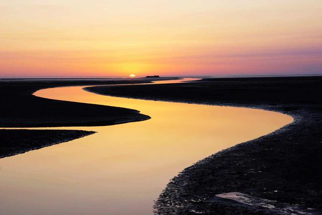 关于泥沙介绍，泥沙怎么形成的（为何国家不清理河底泥沙）