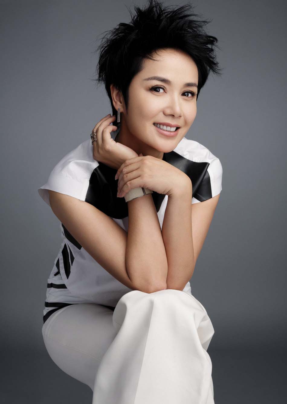 蒋雯丽的现任丈夫叫什么(蒋雯丽:面对顾长卫频出绯闻,她哭过闹过,最终