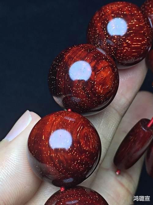 如何辨别小叶紫檀真假，小叶紫檀真的那么难辨真假么